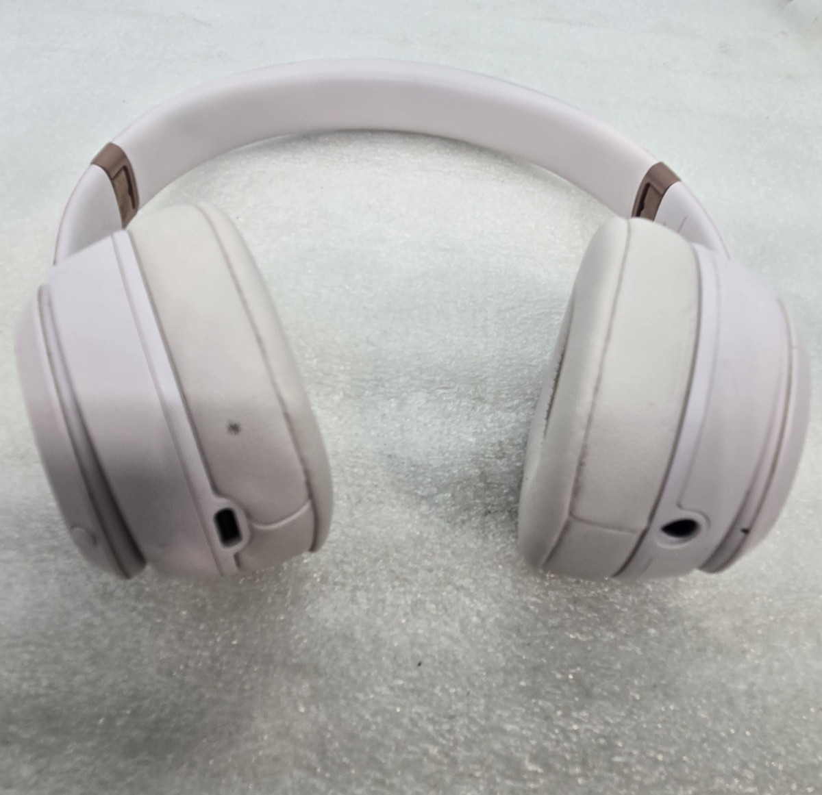 [LOT OF 3] Beats Solo4 Wireless Headphones On-ear FOR PARTS FAST FREE SHIPPING b
