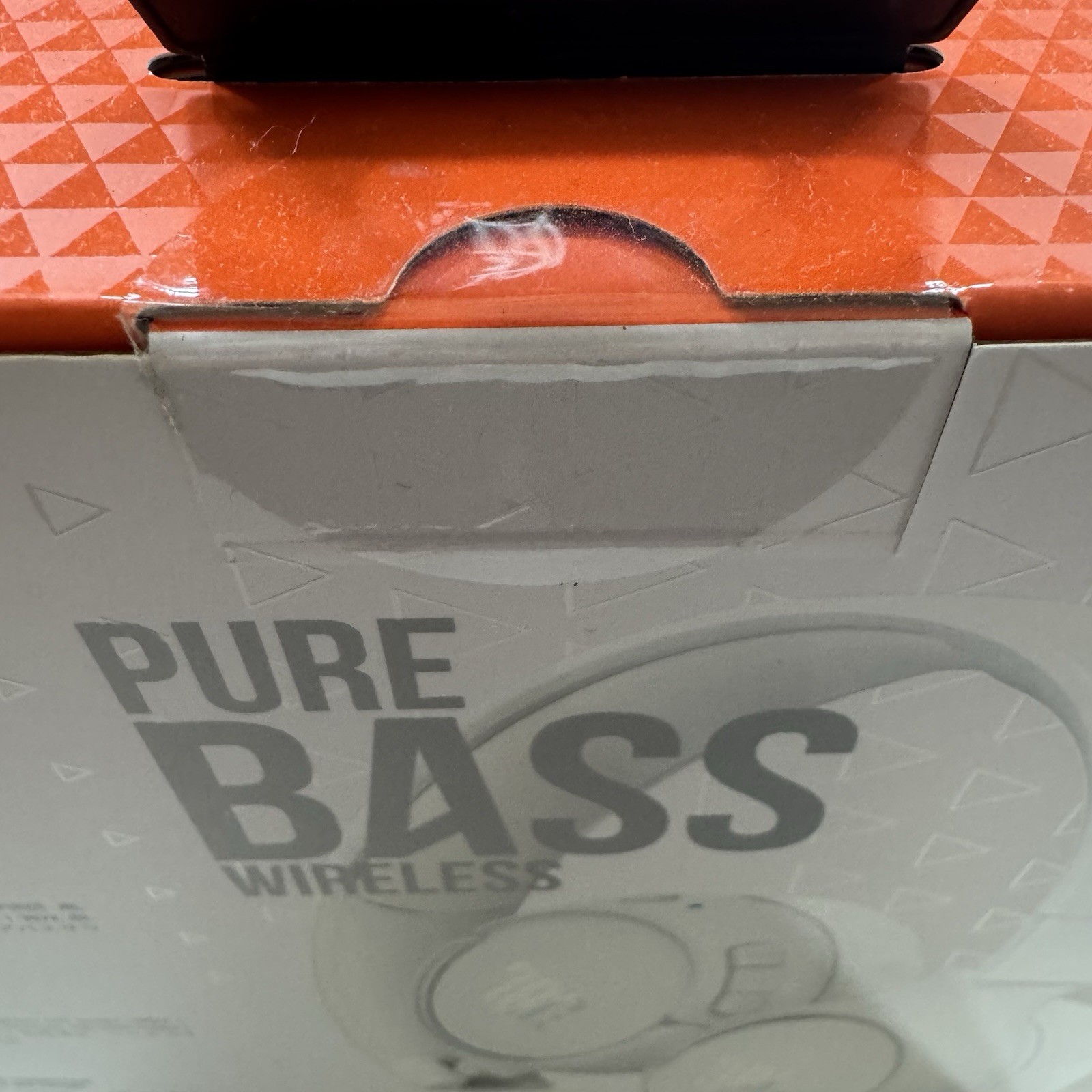 New JBL Tune 520BT Wireless Over-Ear Bluetooth Headphones Sealed White