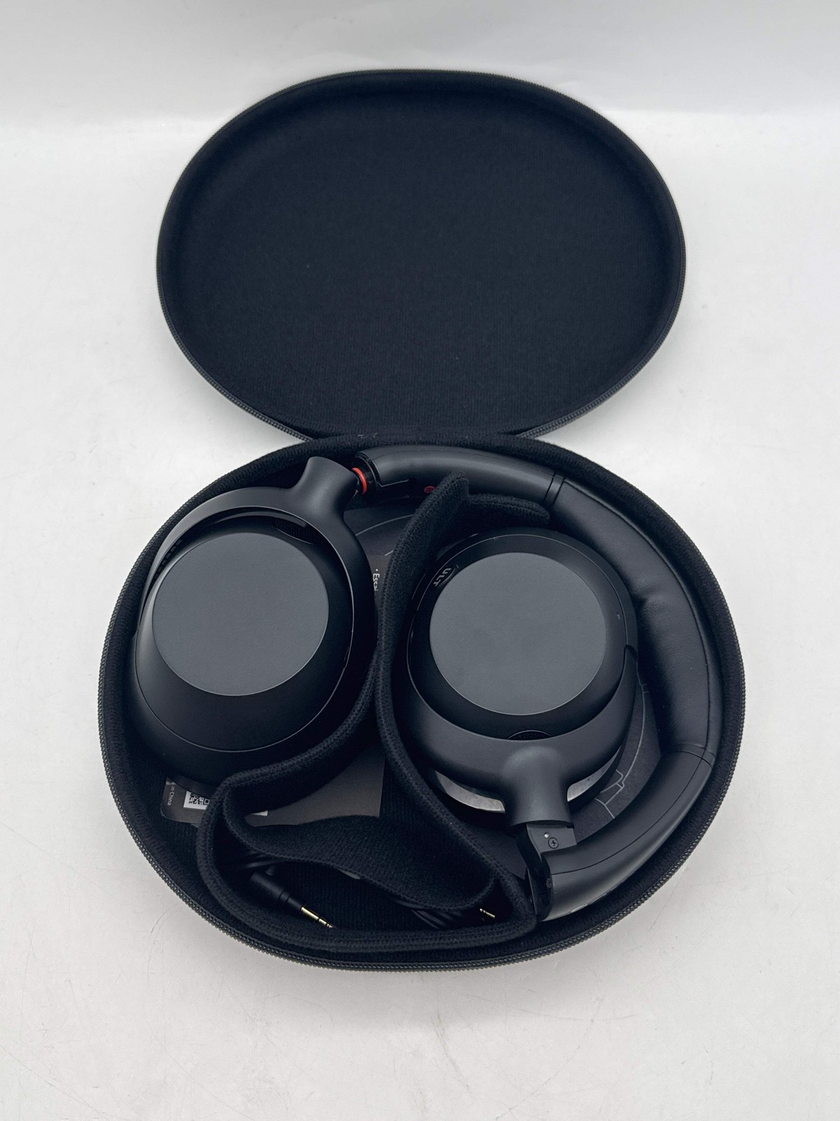 Sony ULT WEAR WH-ULT900N Over Ear Headphones With Box Broken Headband!