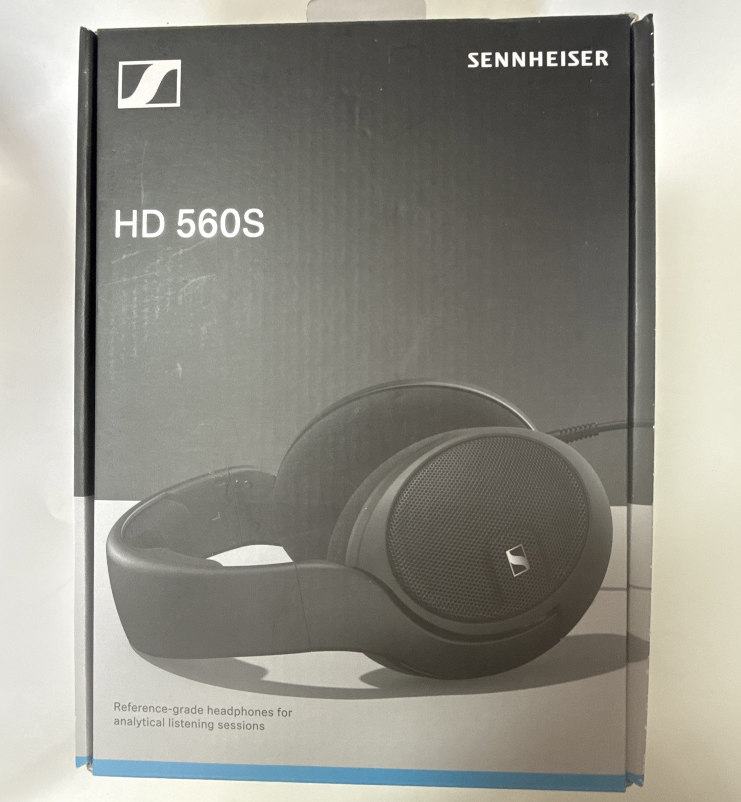 Sennheiser HD-560S High Performance Over-the-Ear Wired Headphones New in Sealed