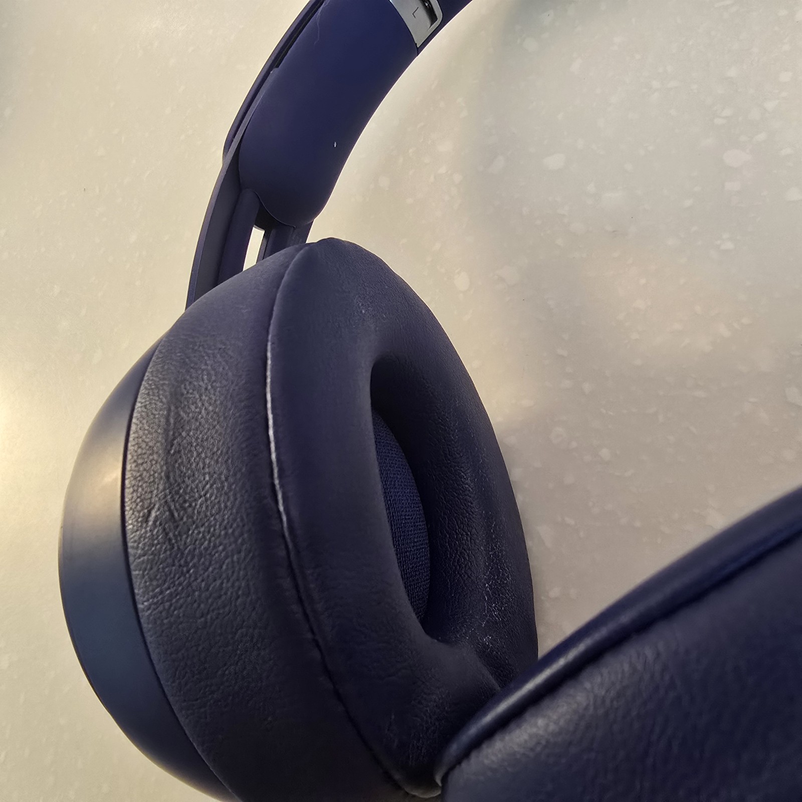 Beats Studio Pro Wireless Noise Cancelling Headphones – Dark Blue / Navy A1881