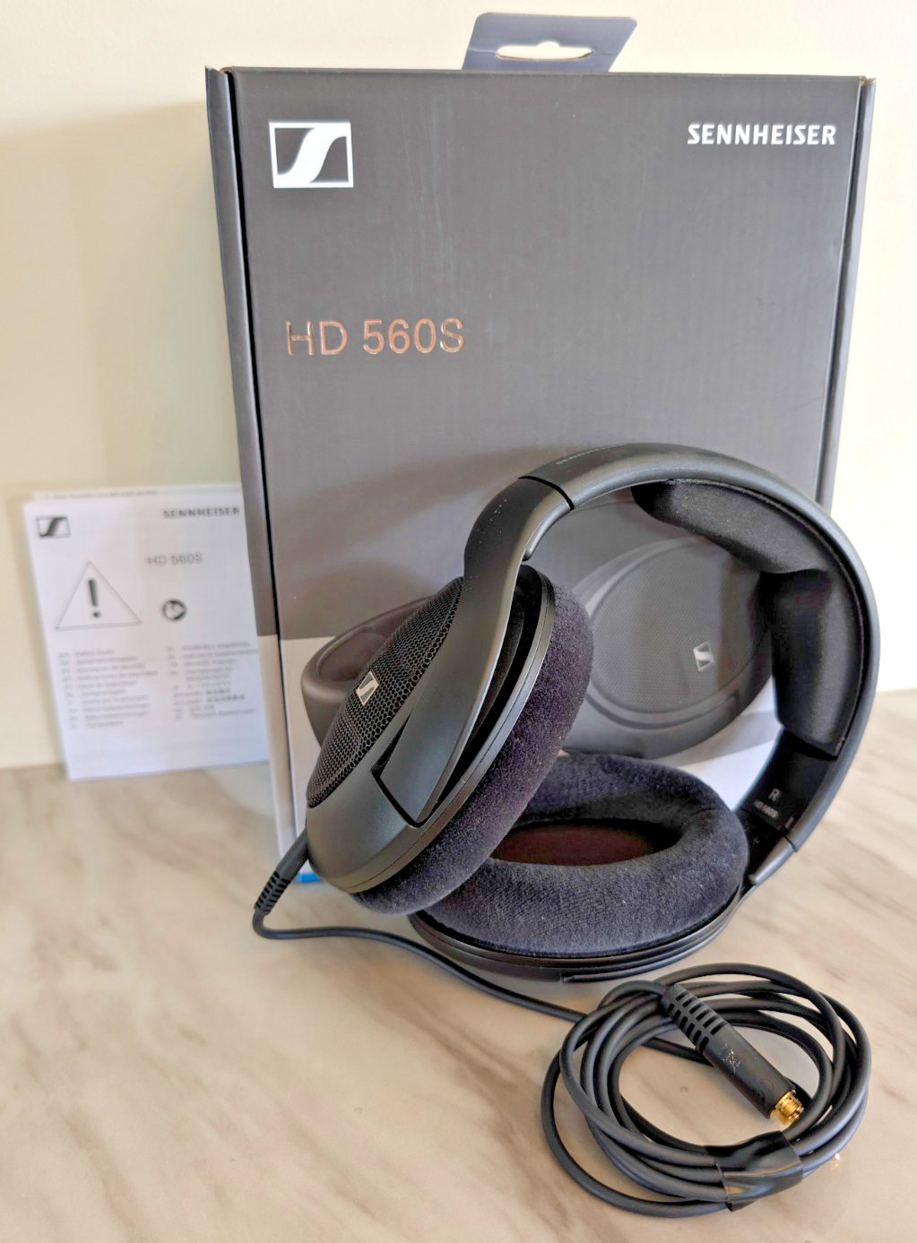 Sennheiser HD 560S Wired Over-the-Ear Audiophile Headphones, Open Box Excellent