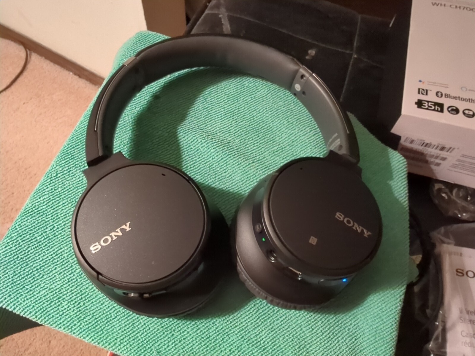 AWESOME SONY WHCH700N NOISE CANCELLING HEADPHONES ALEXA NIOB OPENED FOR PHOTOS