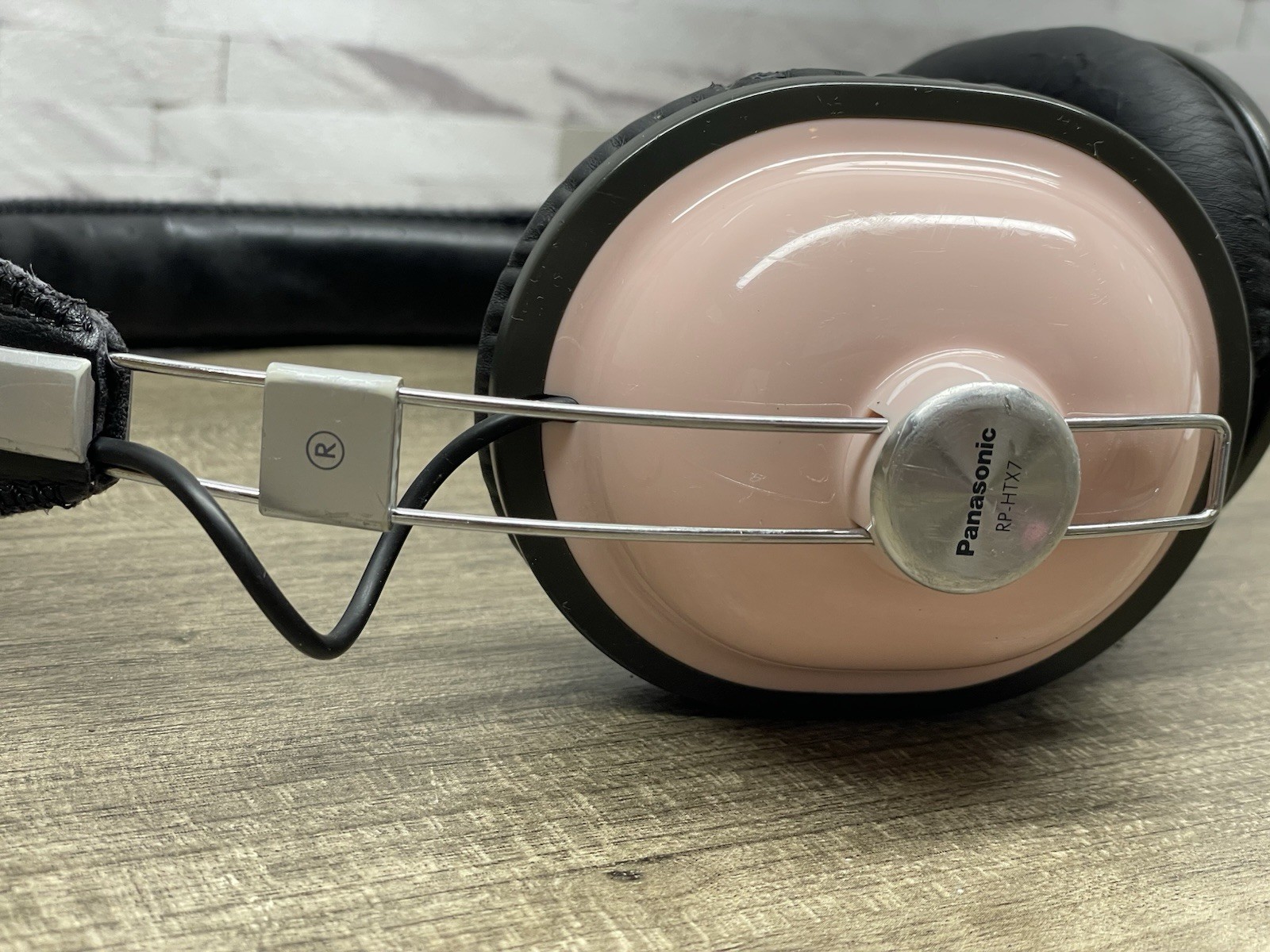 Panasonic RP-HTX7 Hermetically Sealed Headphones PINK Wired Tested Working -READ
