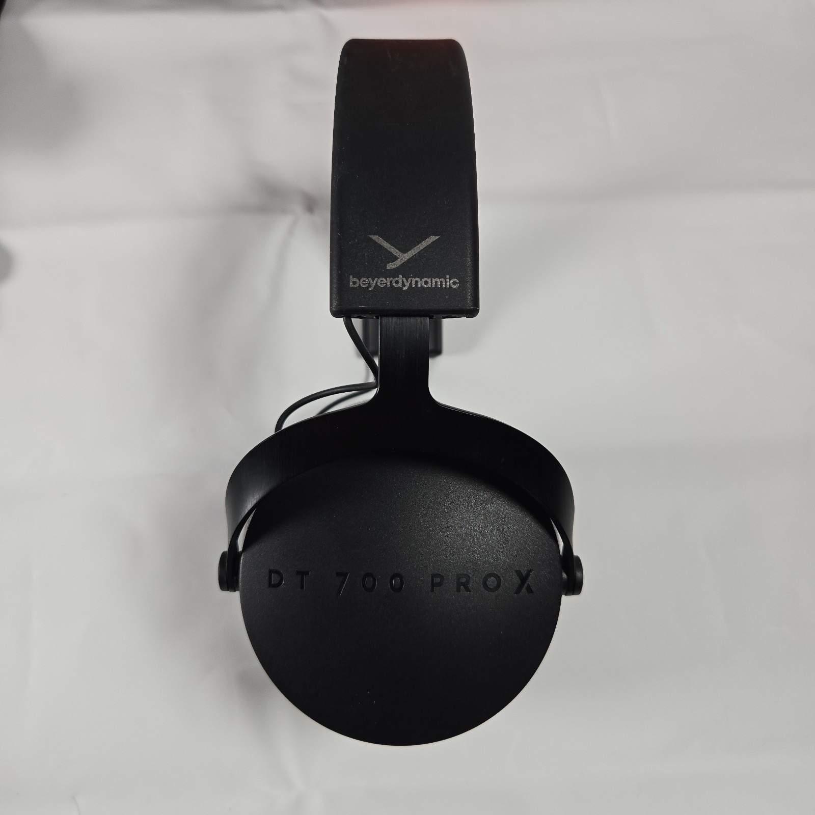 beyerdynamic DT 700 PRO X Studio/Reference Headphones-2 Cables/Manuals/Tested