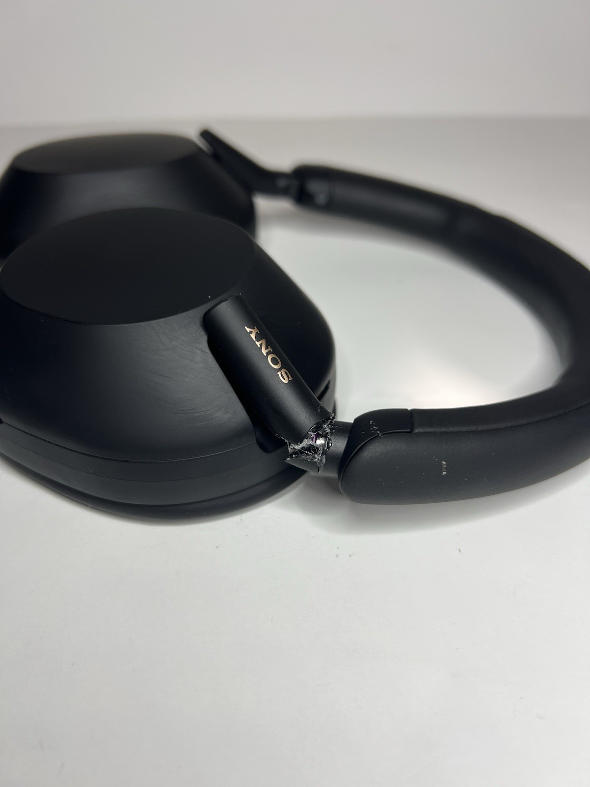 Sony WH-1000XM5 Wireless Ear-Cup Wireless Headphones – Black