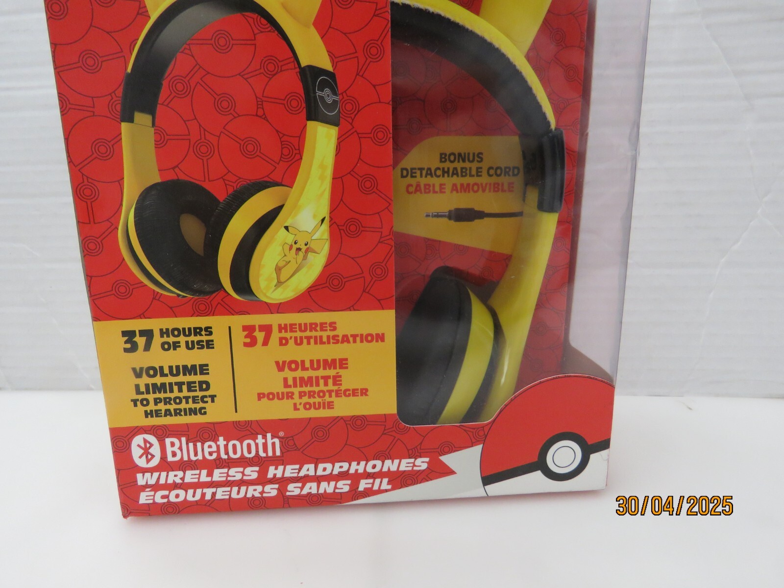 KIDdesigns Noise Cancelling Over-Ear Bluetooth Headphones – Pokemon [DI27]