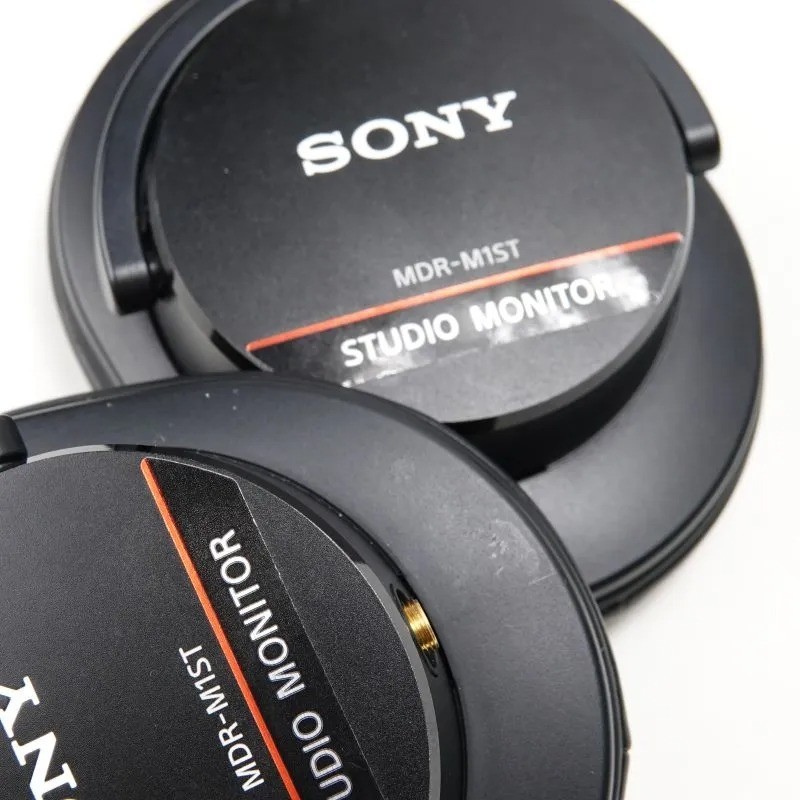 SONY MDR-M1ST Hi-Res 24 ohm Closed-back Studio Monitor Headphones Black Used