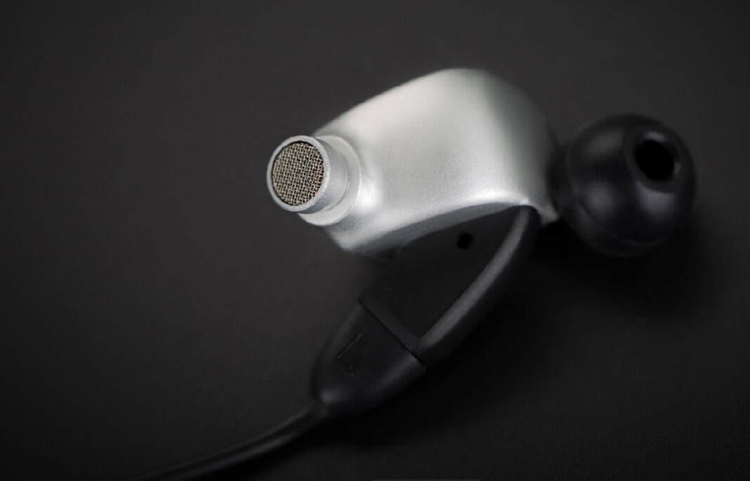 HIFIMAN RE2000 SILVER reference Universal-Fit In-Ear monitors AUTHORIZED-DEALER