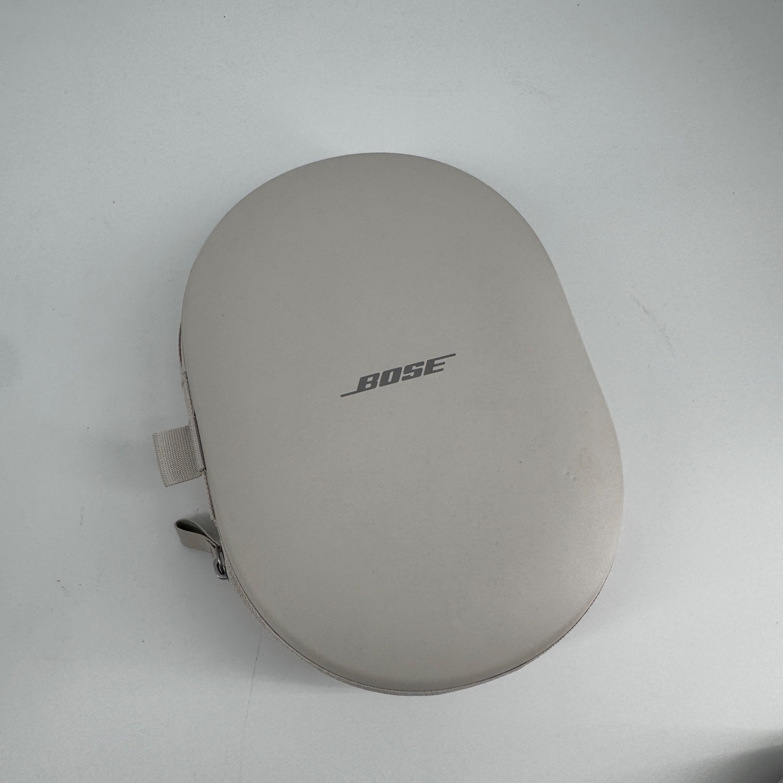 Bose QuietComfort Ultra Over-Ear Headphones – White Smoke w/ Case + Cord