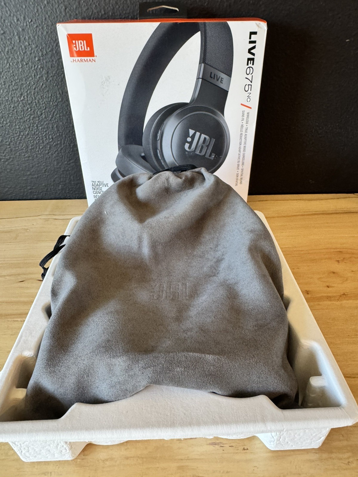 JBL Live 675NC Noise Cancelling Bluetooth On-Ear Wireless Headphones