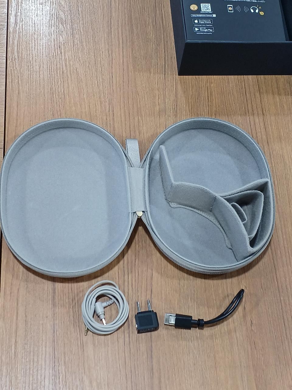 Sony WH-1000XM4 Wireless Over-Ear Headphones White Imported Tested From Japan