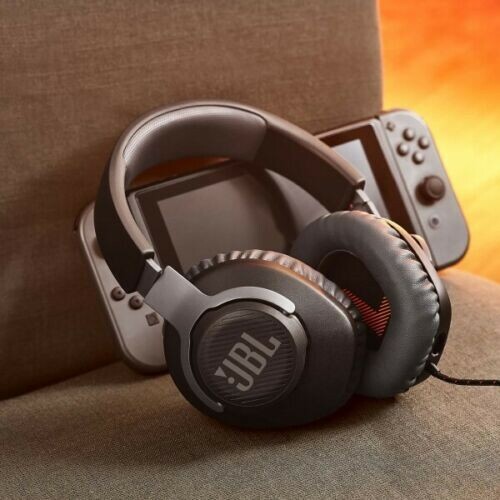JBL Quantum 100 Wired Over-Ear Gaming Headphones – Black