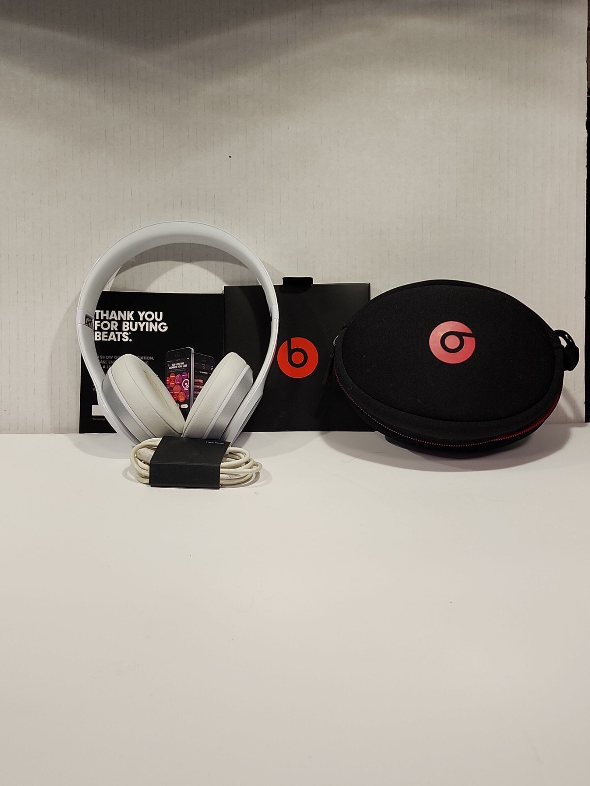Beats by Dr. Dre Solo 2 Wired Headphones Edition White Blanco On-Ear Sealed