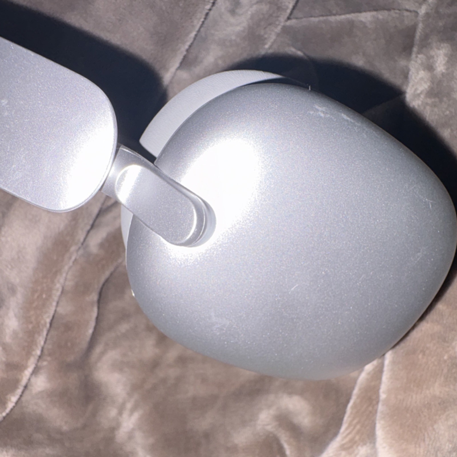 Silver/White Over-Ear Ear-Cup Headband Headphones, Double Earpieces