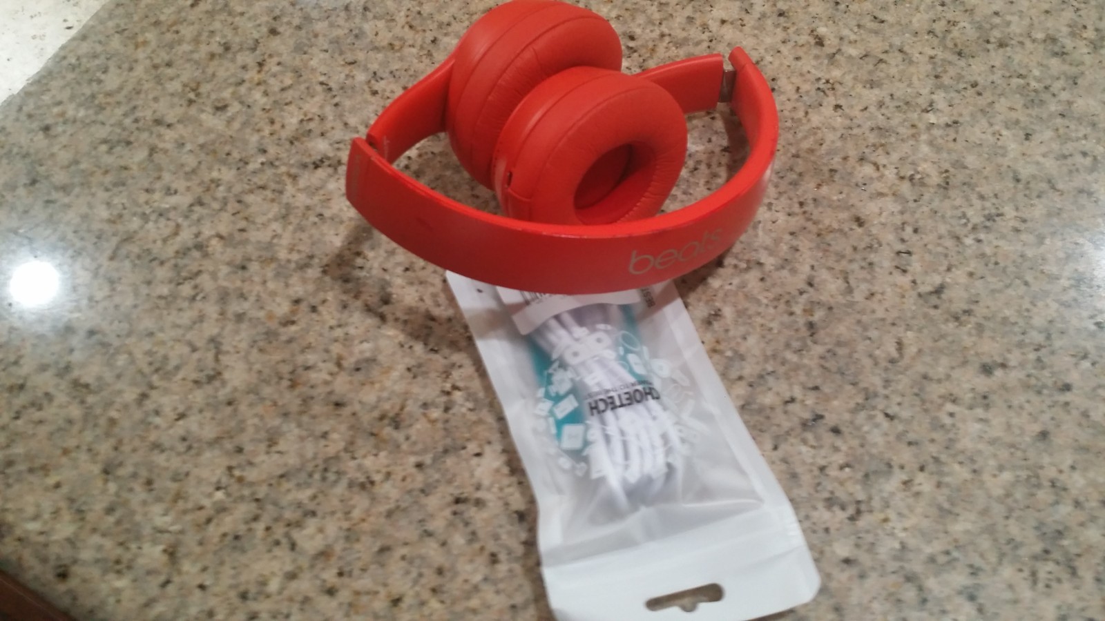 Beats by Dr. Dre Solo3 Wireless On-Ear Headphones Red