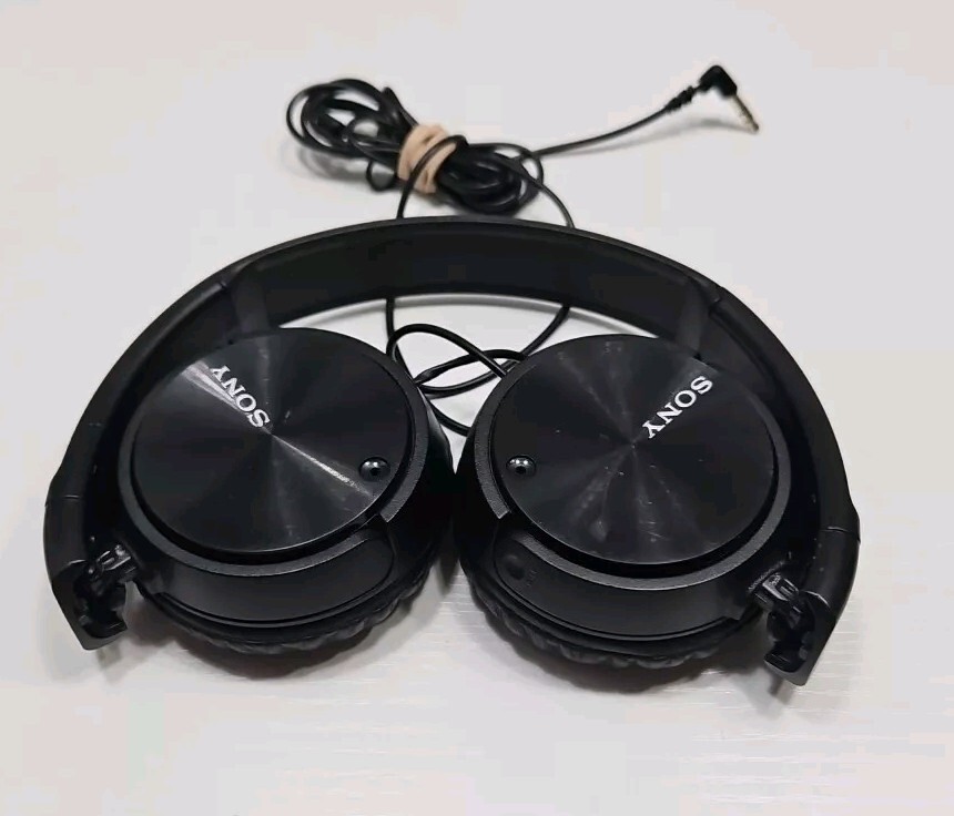 Sony MDR-ZX110NC Noise Cancelling Wired Headphones-Tested/Working