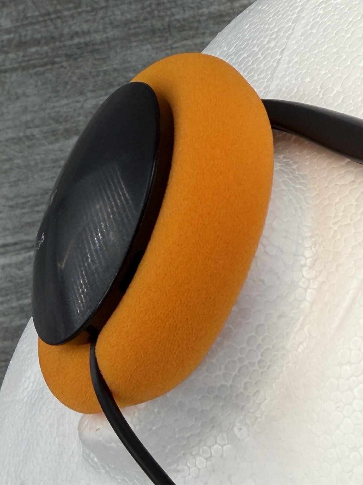 Sony MDR-G45 Street Style On Ear Behind The Neck Headphones 90s Y2K Black Orange