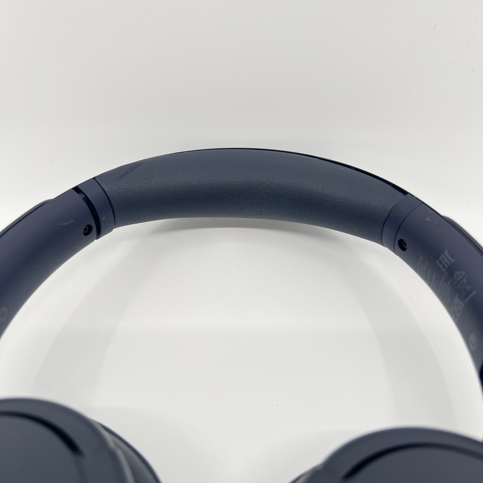 Soundcore Life Q30 – Hybrid Active Noise Cancelling Headphones Indigo Navy Blue