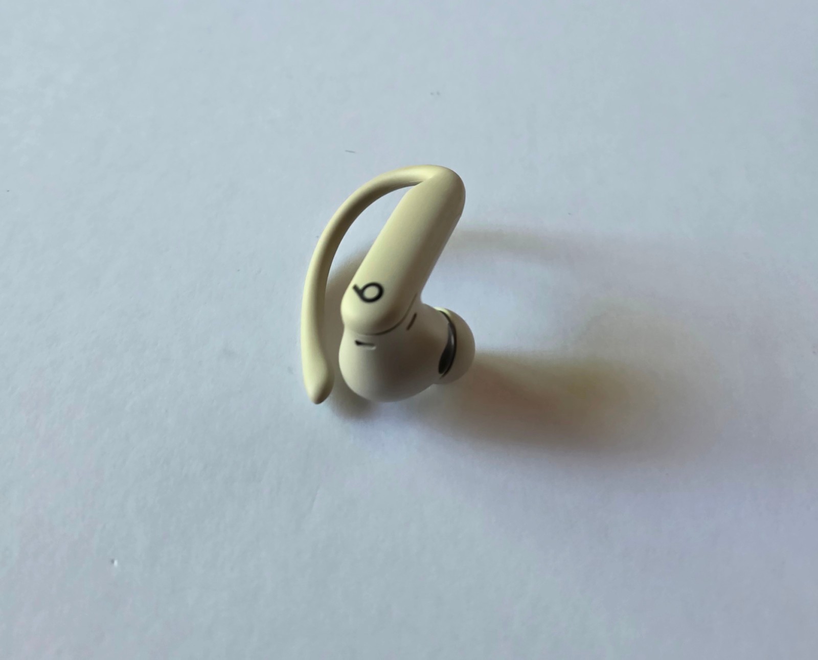Unused OEM Quick Sand Powerbeats Pro 2 RIGHT SIDE ONLY Wireless Earbud MX733LL/A