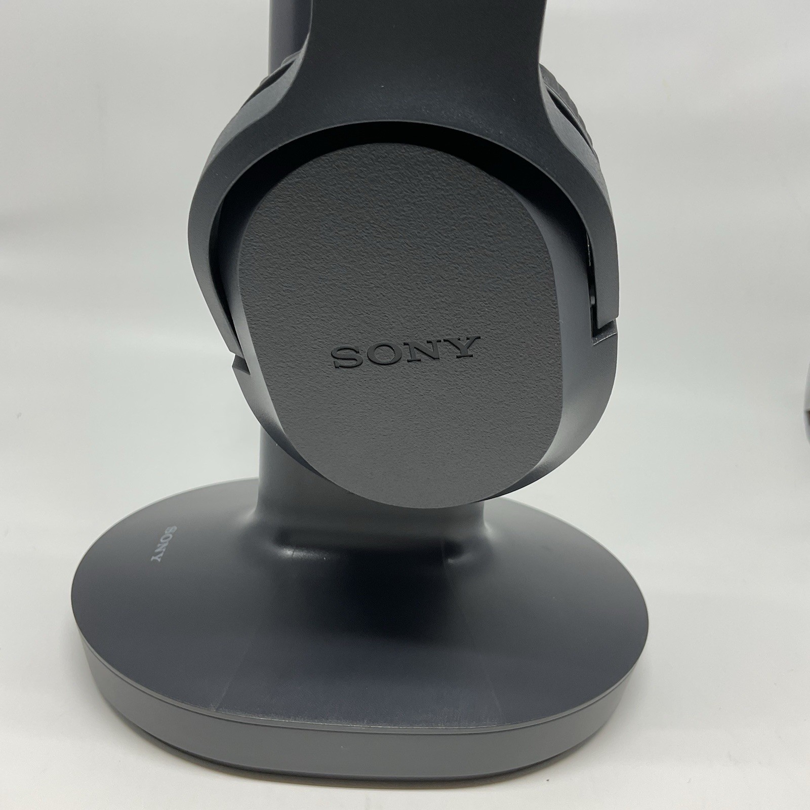 Sony WH-RF400 RF400 Wireless Home Theater Headphones – USED IN BOX