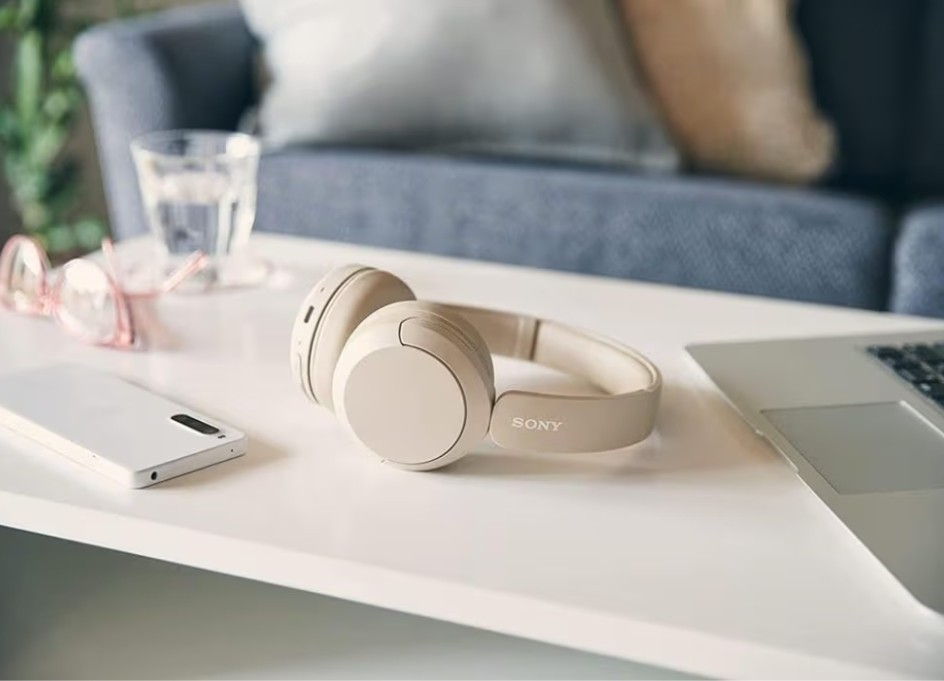 Sony WH-CH520 Wireless Bluetooth On-Ear Headphones Cappuccino Open Box