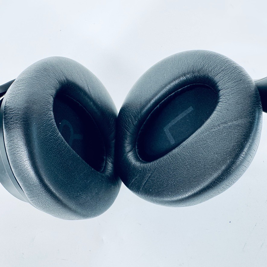 Wyze WNCH1 Wireless Noise-Cancelling Headphones Black w/ Bag TESTED WORKING