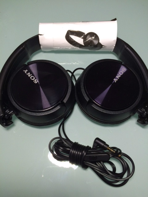 sony headphones MDR-ZX310AP