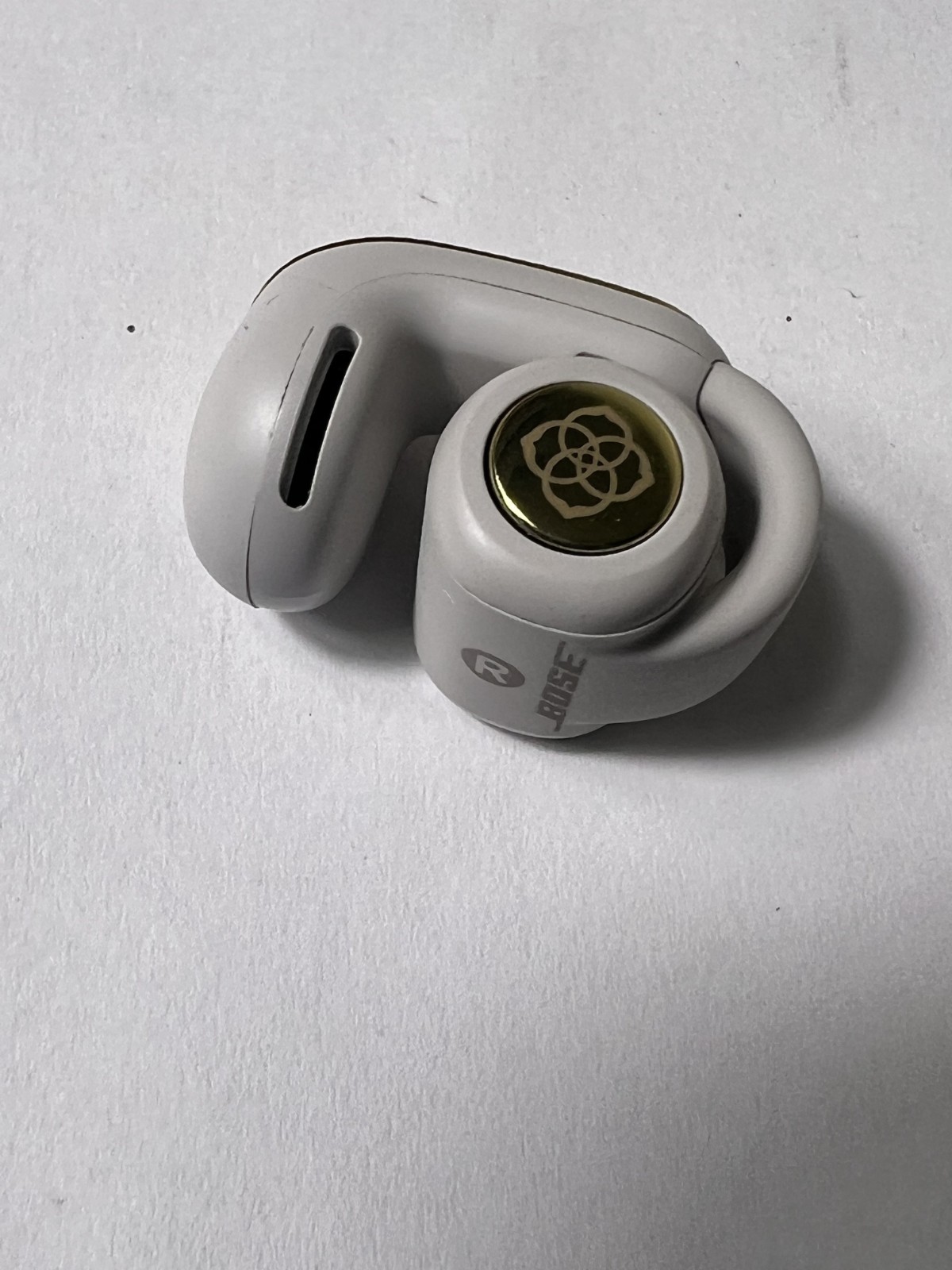 Genuine BOSE X KENDRA SCOTT Replacement Ultra Open Earbuds RIGHT BUD AS-IS PARTS