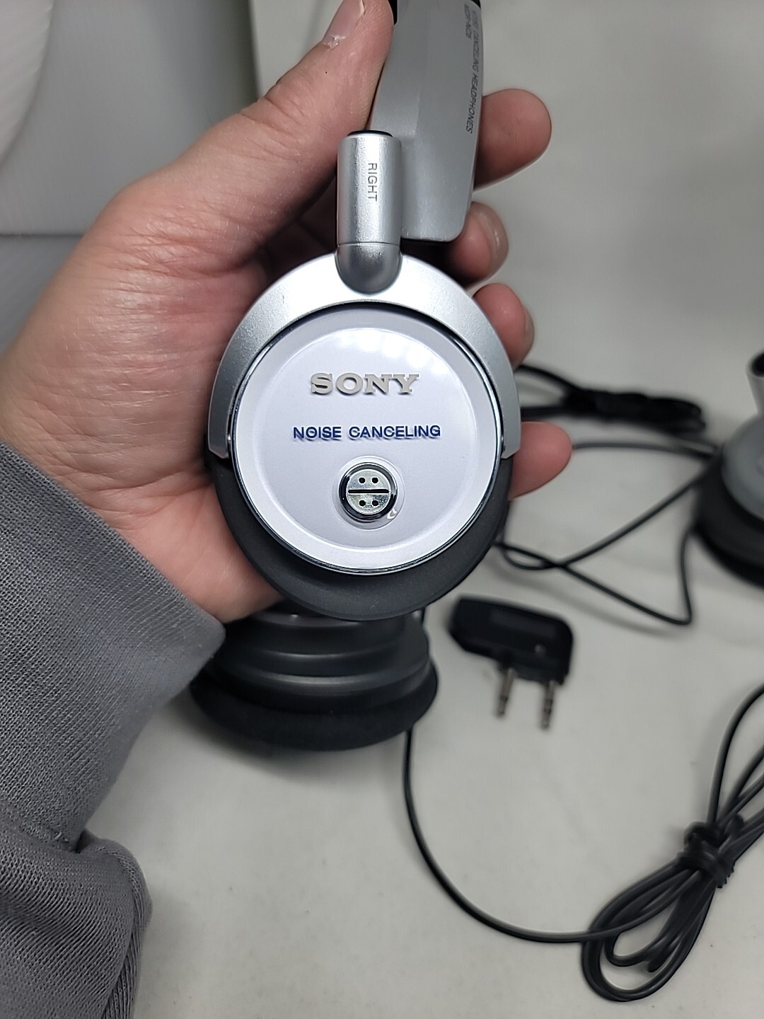 2 SONY MDR-NC6 Noise Canceling Portable Audio Headphones