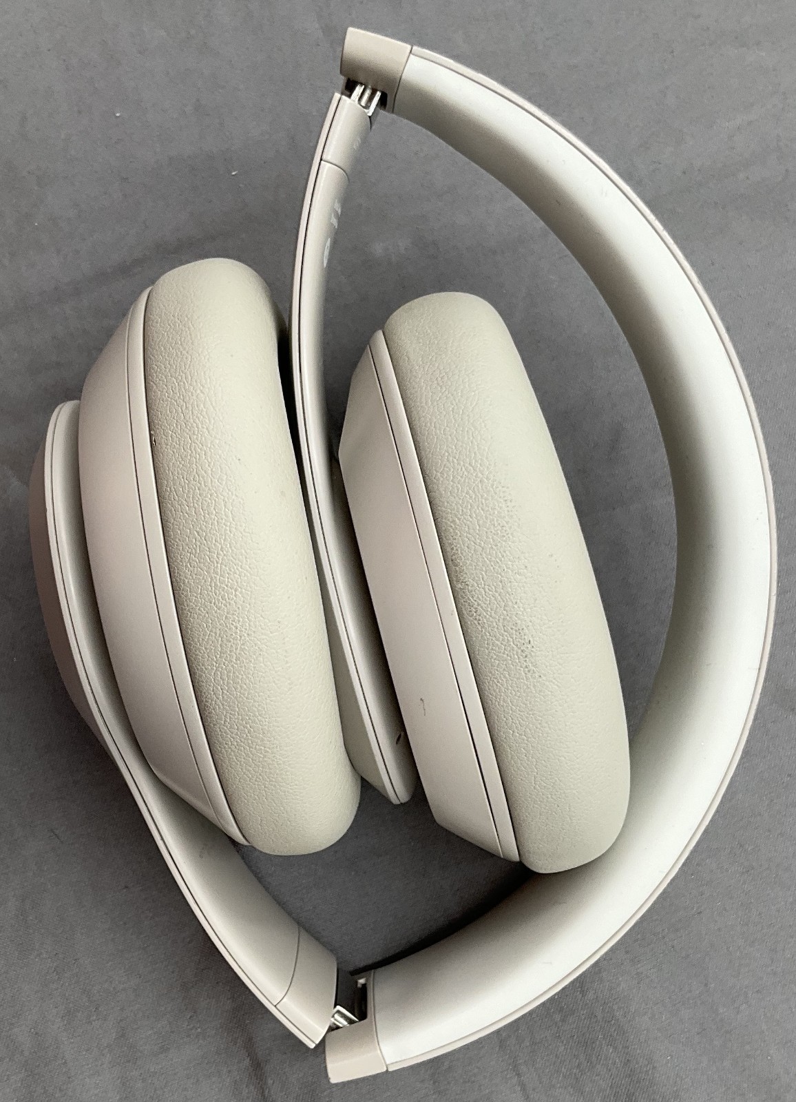 Beats Studio Pro Wireless Noise Cancelling Over Ear Headphones A292A Works EX