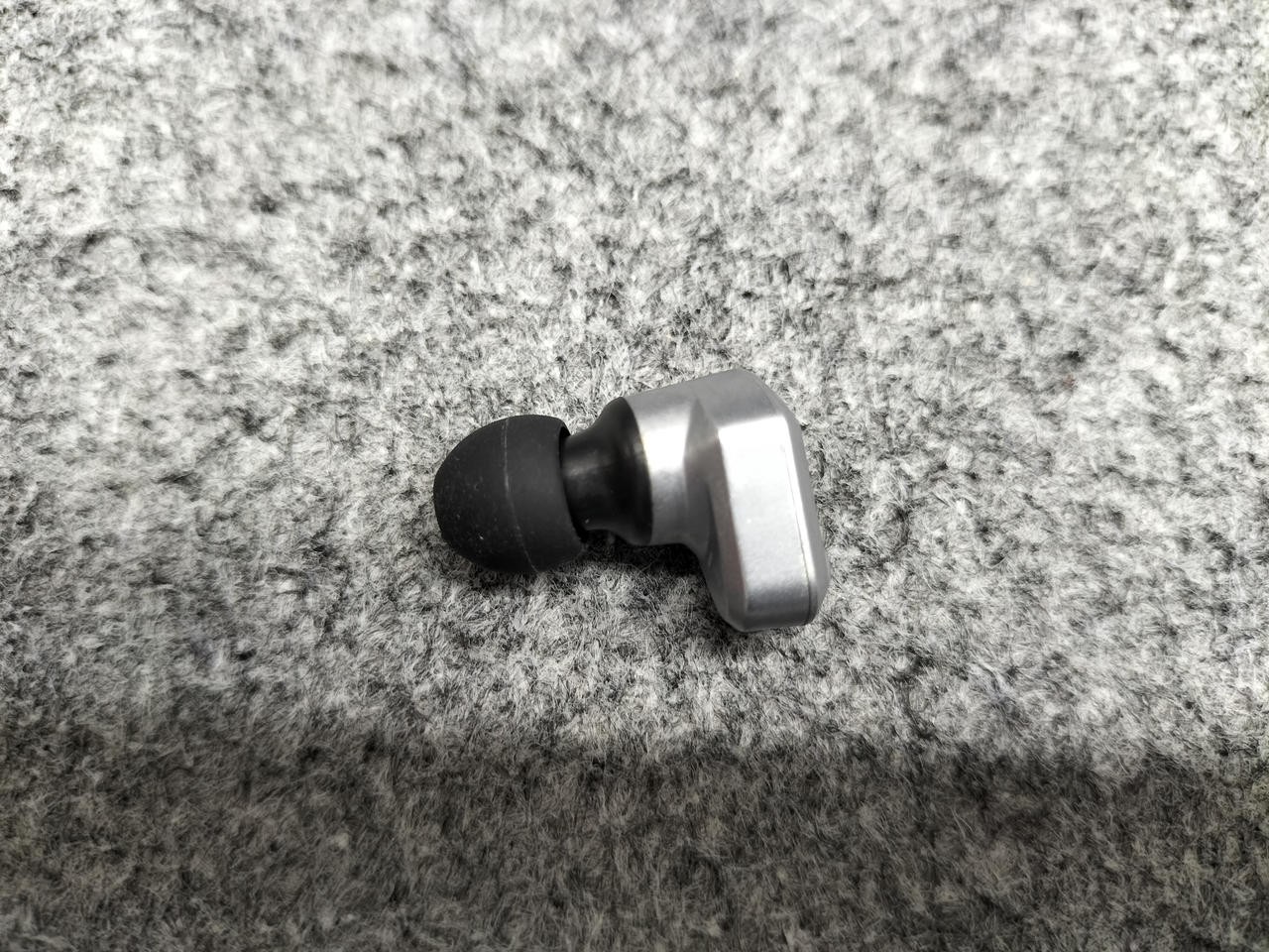 CAMPFIRE AUDIO VEGA Earphones