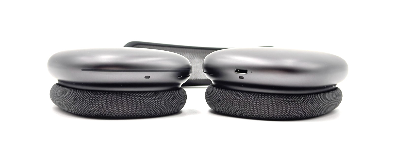 Apple AirPods Max – Wireless – Lightning – Space Gray – (COSMETIC DAMAGE)