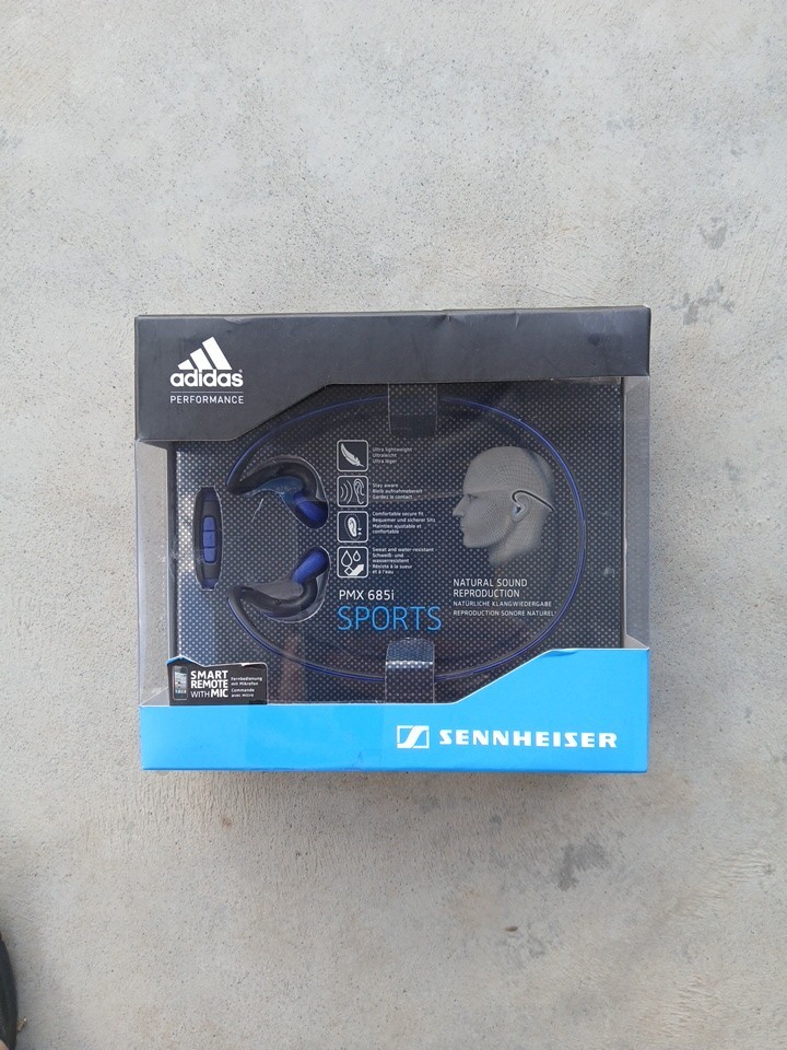NEW Sennheiser PX 685i Sports In Ear on Head Adidas Headphones Wire 3.5mm. L6