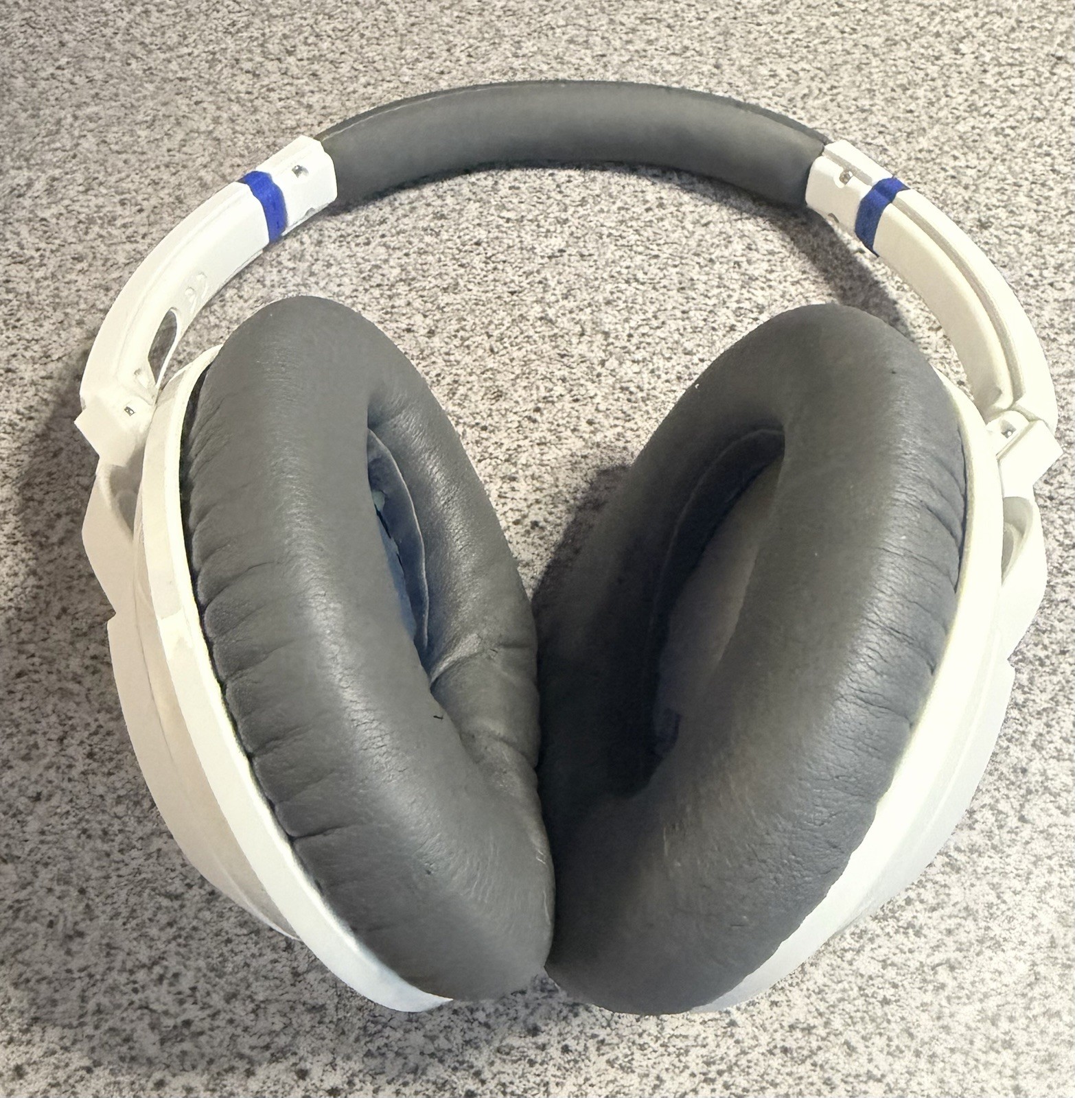 Bose SoundTrue Around-Ear AE Wired Headphones Headband Headset White