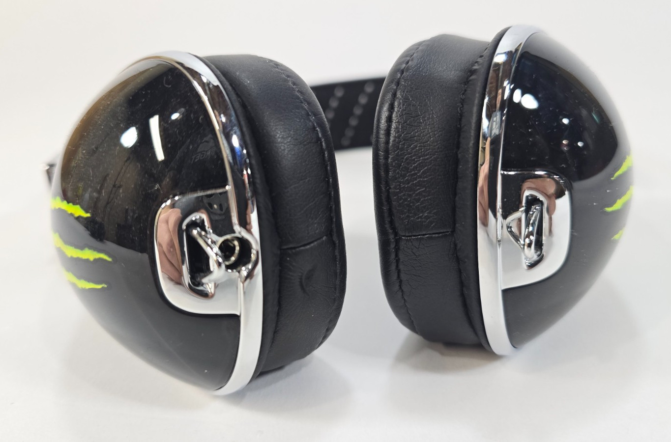 Monster Energy Rare Special Edition Skullcandy Rocnation Wired Headphones FreeSH