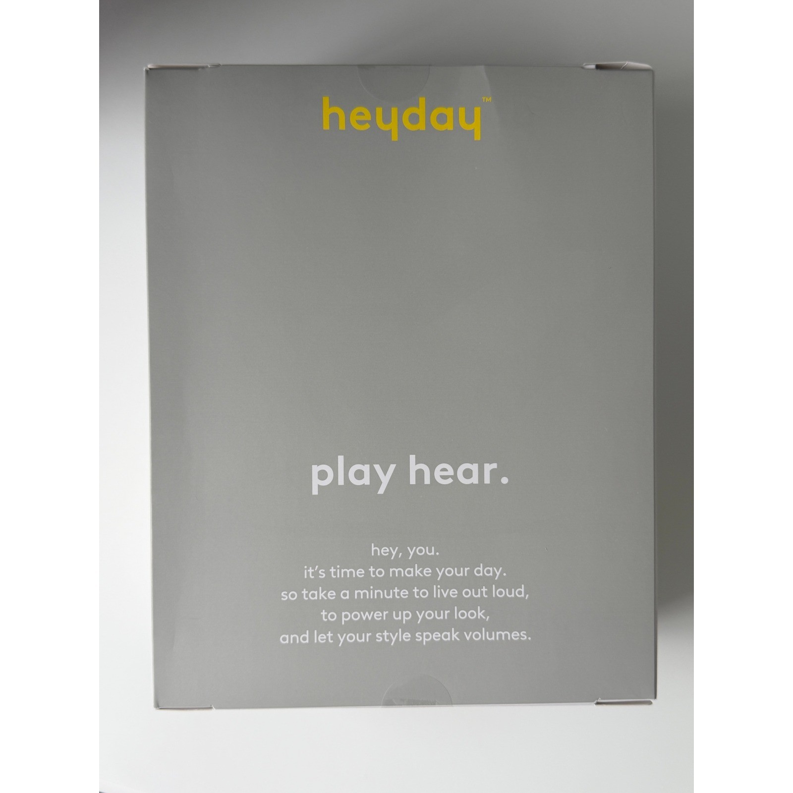 Heyday Wired Headphones Unisex OS Gold NWT Over-Ear 3.5mm Aux Microphone Remote