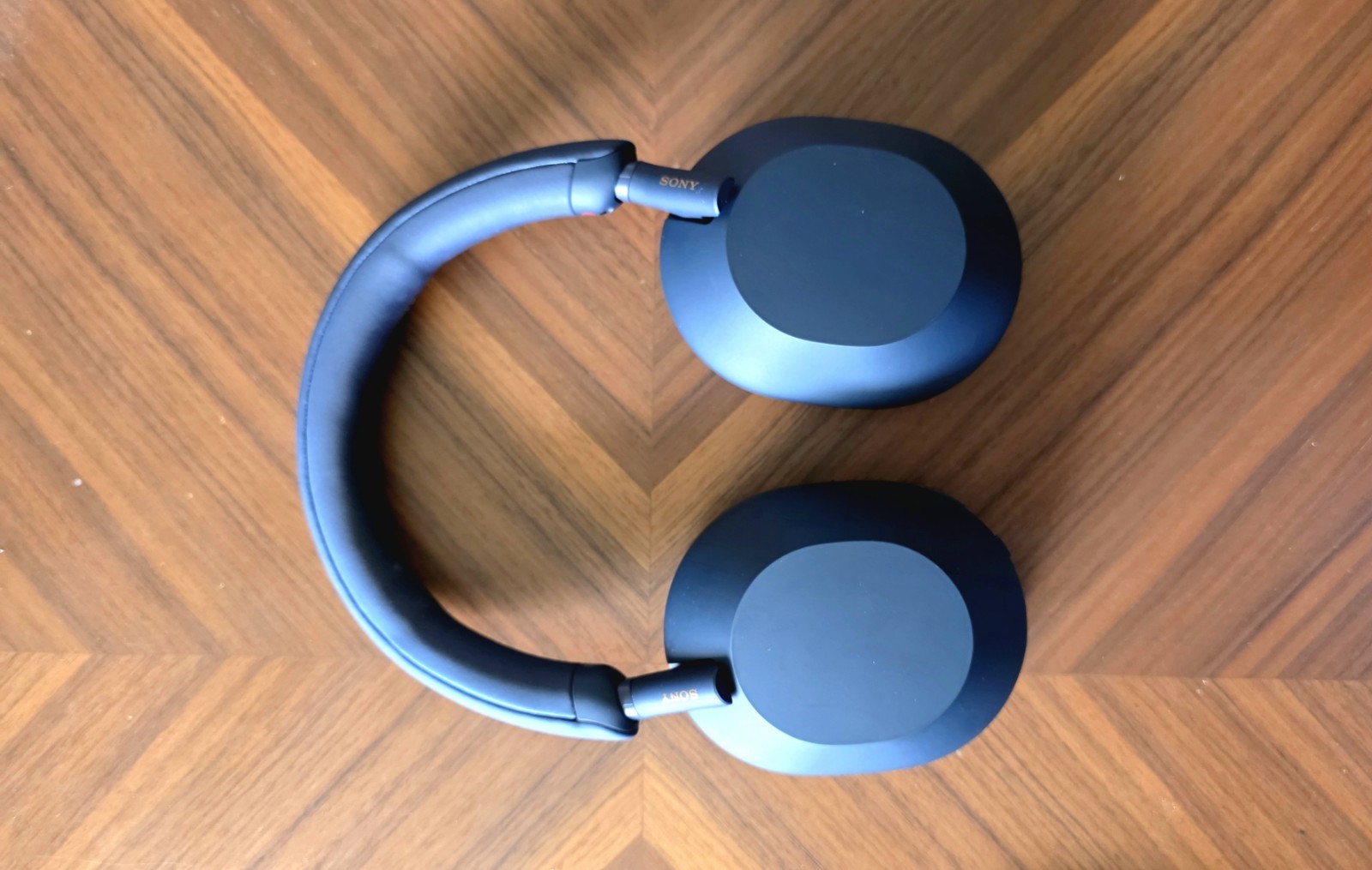 Sony WH-1000XM5 Wireless Noise Canceling Headphones Blue + Case Excellent