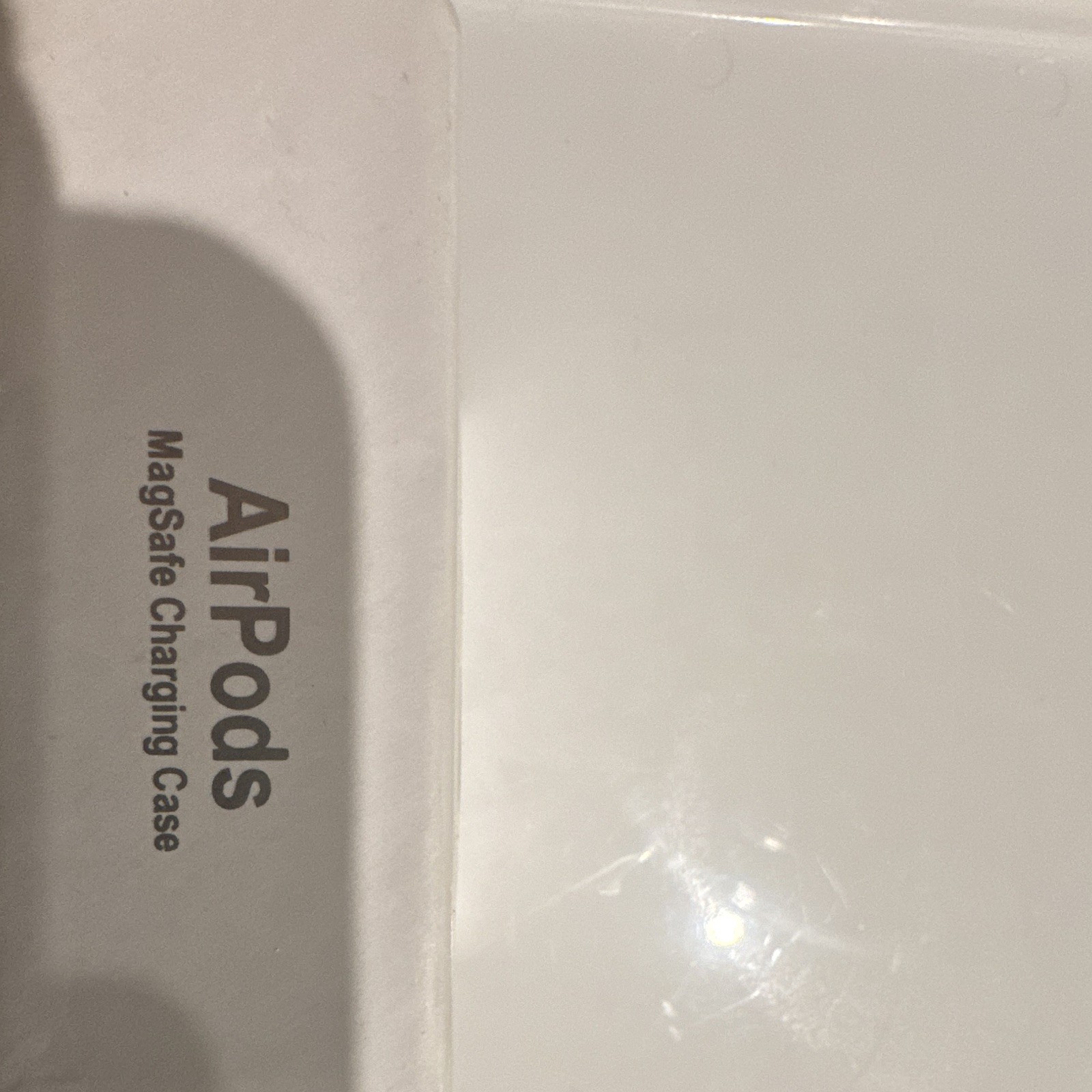 Apple AirPods 3rd Generation Wireless MagSafe Charging Case White MME73AM/A
