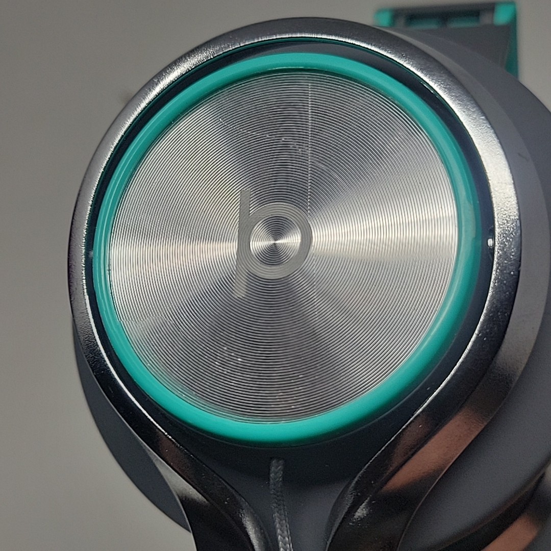 CL750 Wired Teal Headphones w Mic & Volume Control Noise Isolating On-Ear Atrix