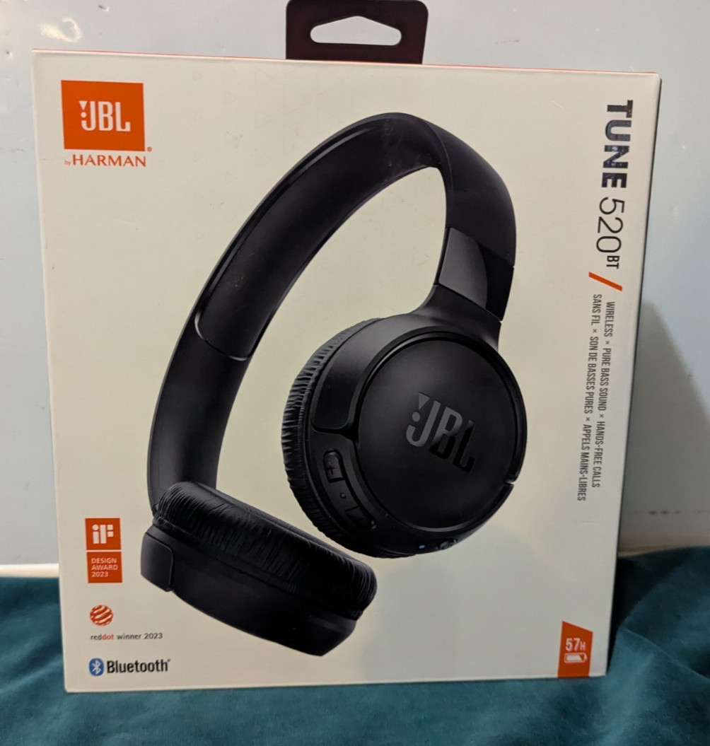 JBL Tune 520BT On-Ear Bluetooth Wireless Headphones Black