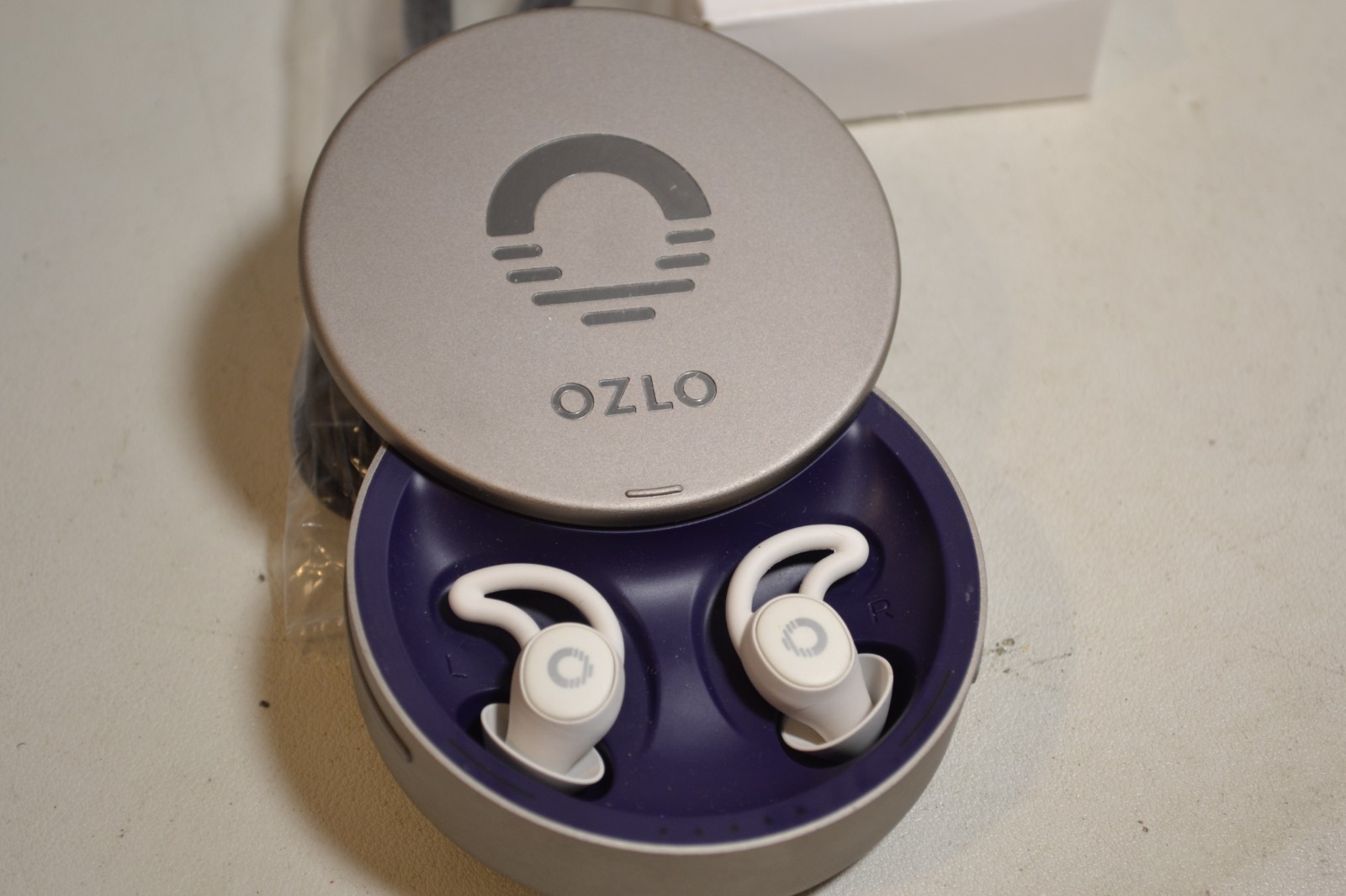 OZLO Model: 010011, 10011L & 010011R Sleepbuds