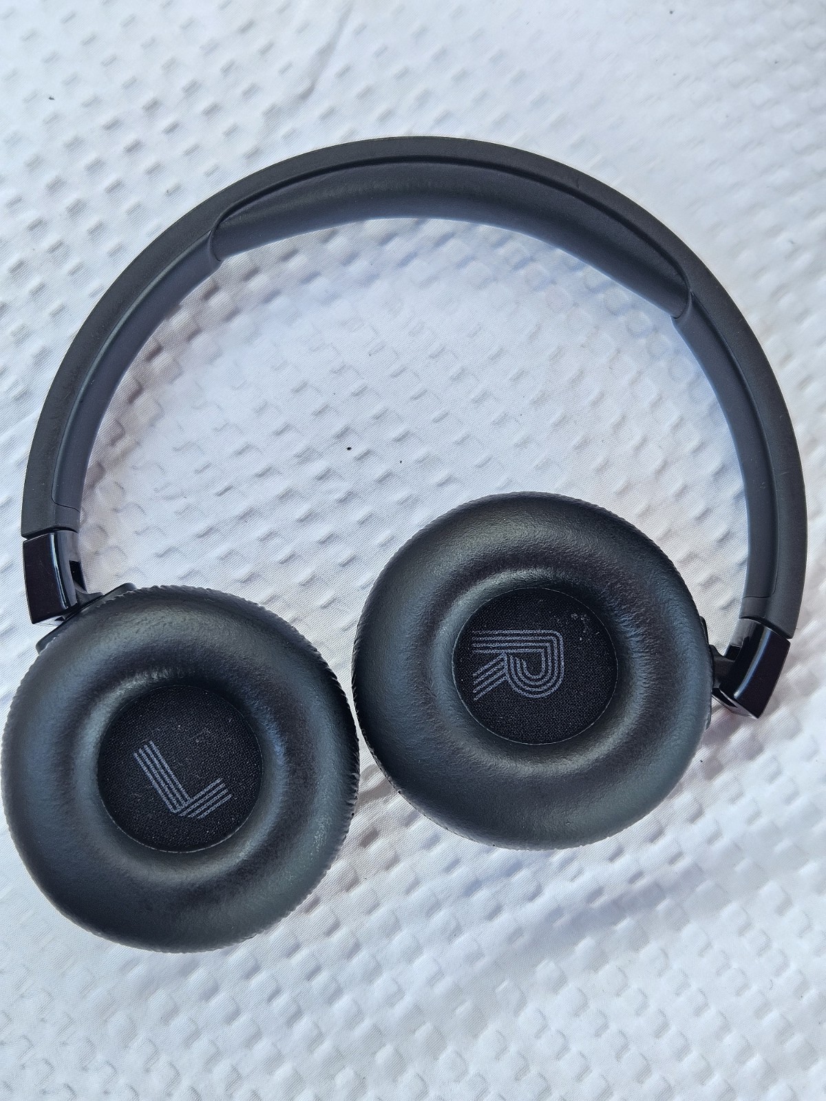 JBL Tune 670NC Wireless Over-Ear Headphones Bluetooth ANC Mic Noise Cancelling