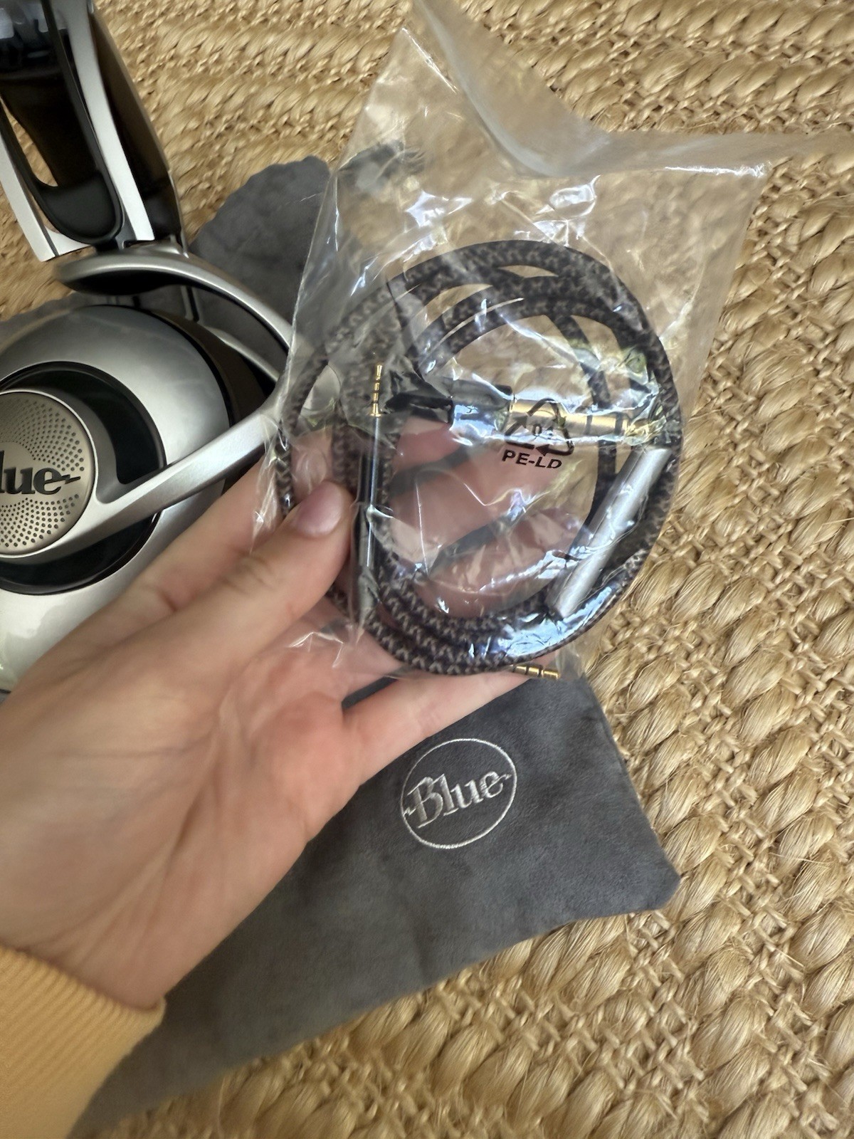 Open Box Blue Ella Planar Magnetic Headphone Level 1