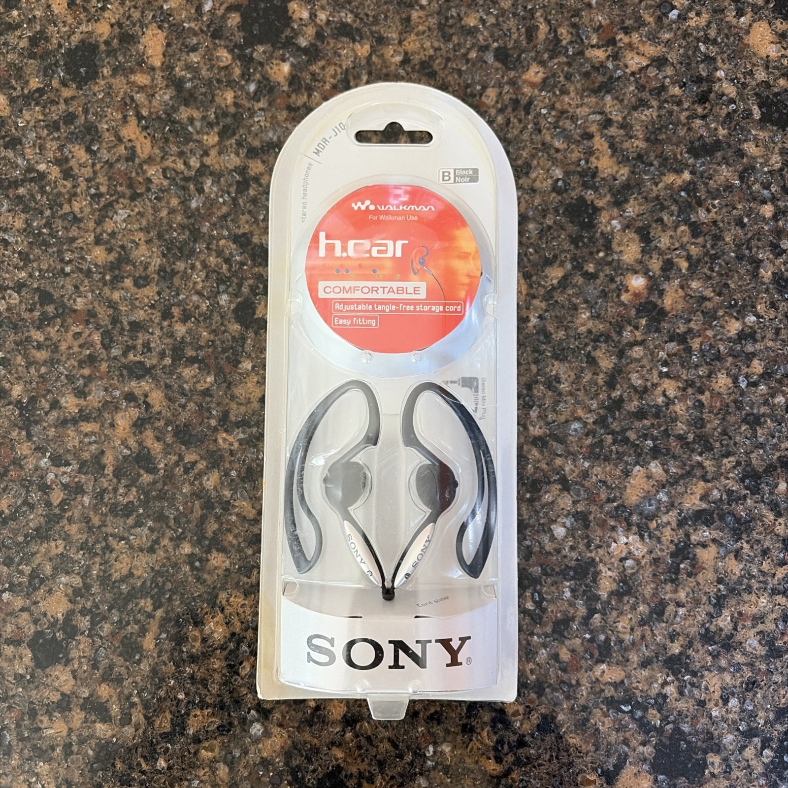 Vintage New 2001 Sony MDR-J10 Black Vertical In Ear Clip On Headphones