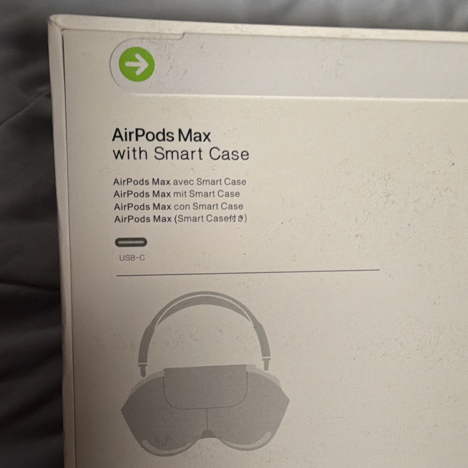 Apple AirPods Max w/ Smart Case USB-C Beige Over-Ear Bluetooth ANC Headphones