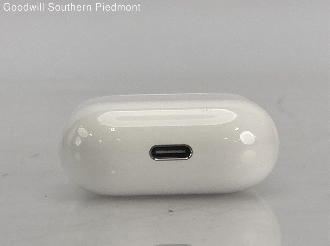 Apple AirPods Gen 4 Wireless Earbuds – Tested