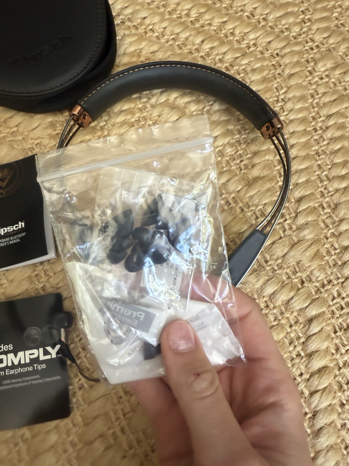 Klipsch 1062797 X12 Bluetooth Neckband Headphones – Black Leather