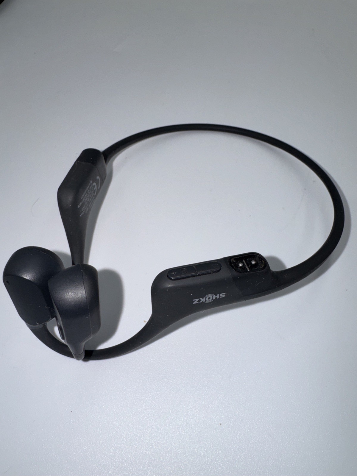 Shokz OpenRun S803 Bone Conduction Open-Ear Headphones Black Rattling Sound Read