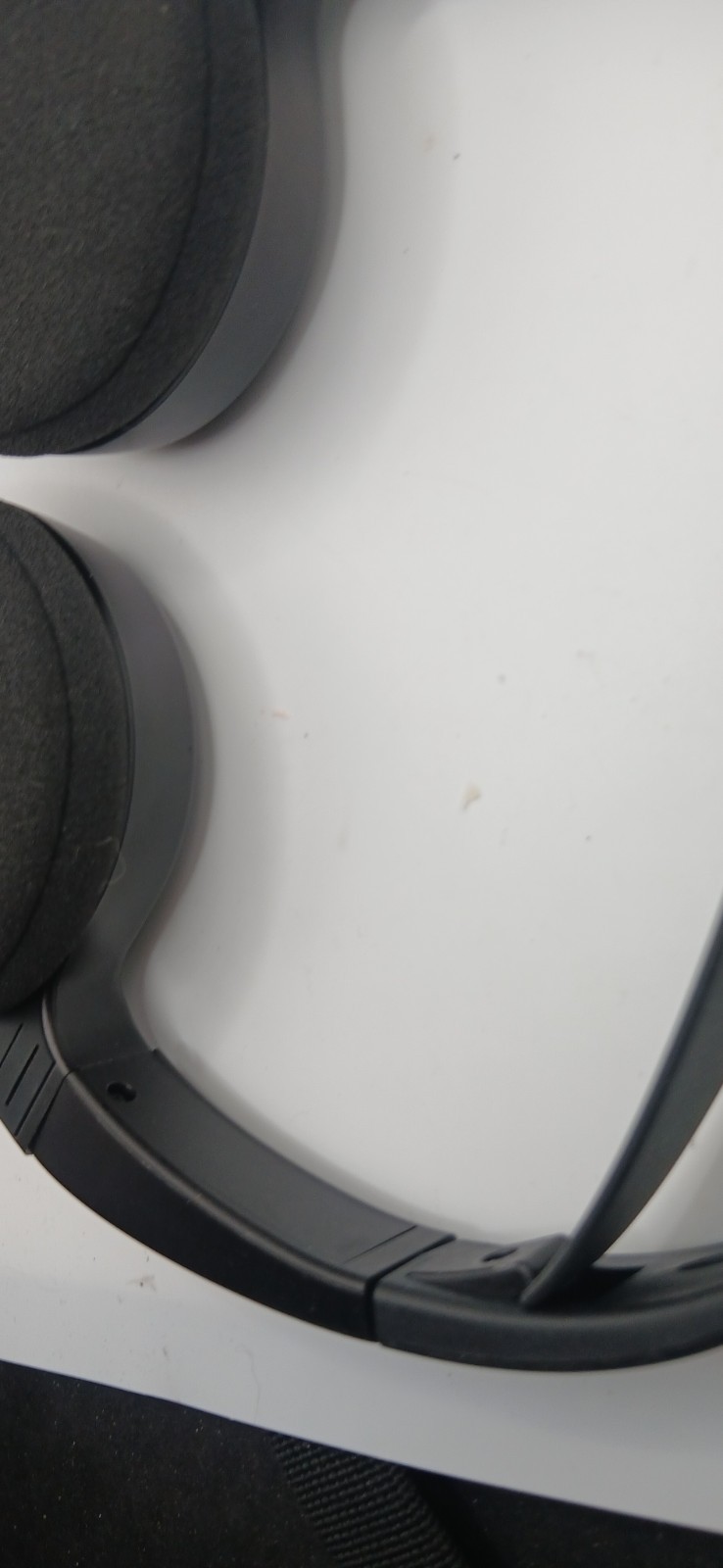 Alpine Audio SHS-N103 Single Source Wireless Mobile Media Headphones Works Clean